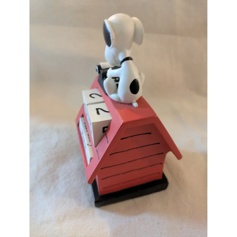 Peanuts Snoopy Perpetual Calendar Doghouse Happiness Is New Day Hallmark